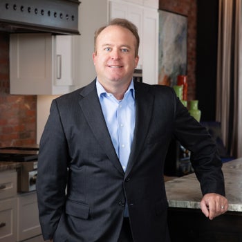 Portrait of Tommy Pennington, Broker Associate